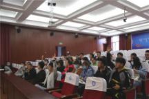 交通与环境学院举行2021届毕业生就业答疑会