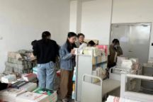 语言与传媒学院组织开展五一劳动节志愿服务活动