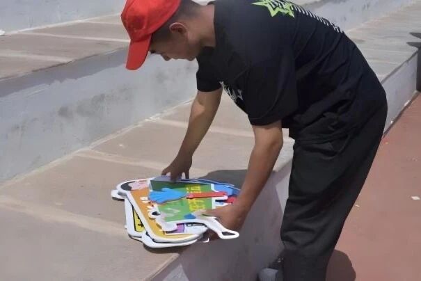 1766978168512078.jpg 1766978168512078.jpg