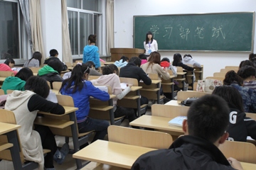 语言与传媒教学部学生会纳新工作结束