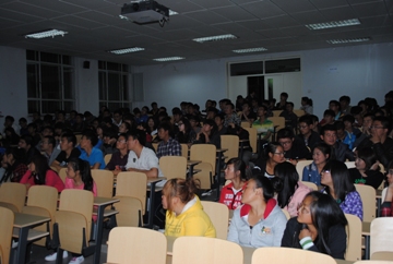 信息工程教学部2011级新生入学教育---安全知识教育