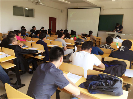 beat365官网环境科学专业2016届毕业生毕业论文答辩圆满结束